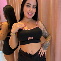 TOP GOTA PRETO LISO DETALHES SALMÃO