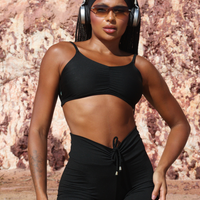 CONJUNTO SHORT PRETO LISO (empina)