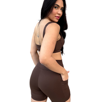 CONJUNTO SHORT BOLSO MARROM DARK (normal)