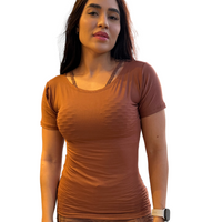 CAMISETA MANGUINHA MARROM