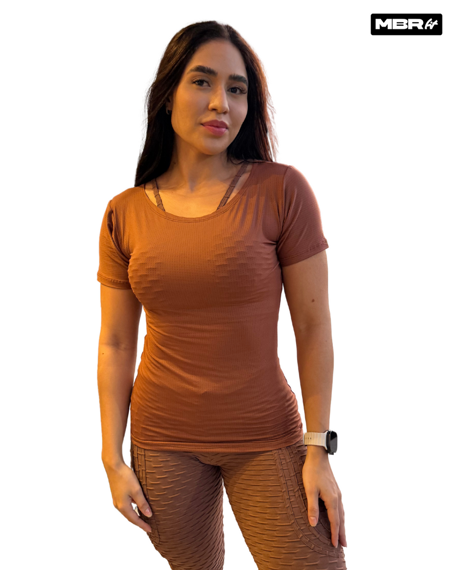 CAMISETA MANGUINHA MARROM