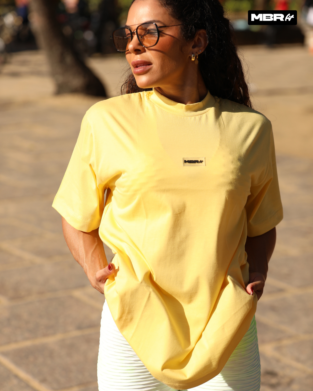 CAMISETA OVERSIZE AMARELA