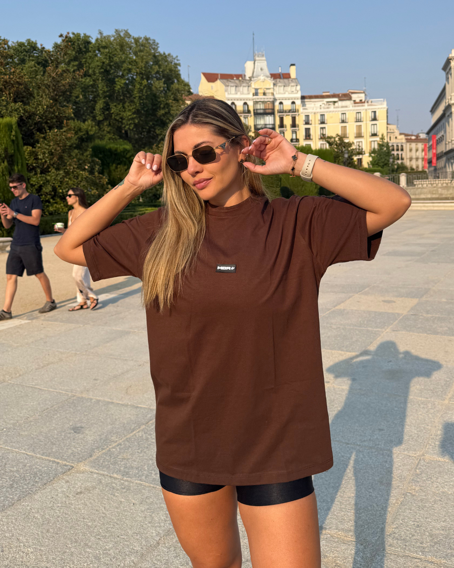 CAMISETA OVERSIZE MARROM