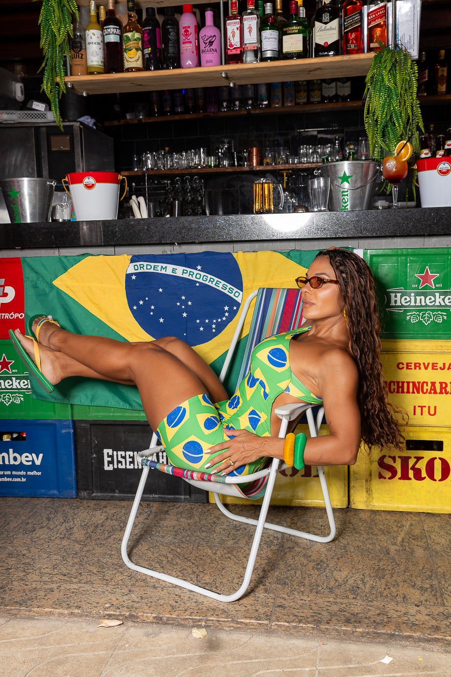 MACAQUINHO OMBRO BRASIL (empina)