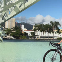 MACAQUINHO ELÁSTICO BROCADO PRETO COM VERDE (empina)